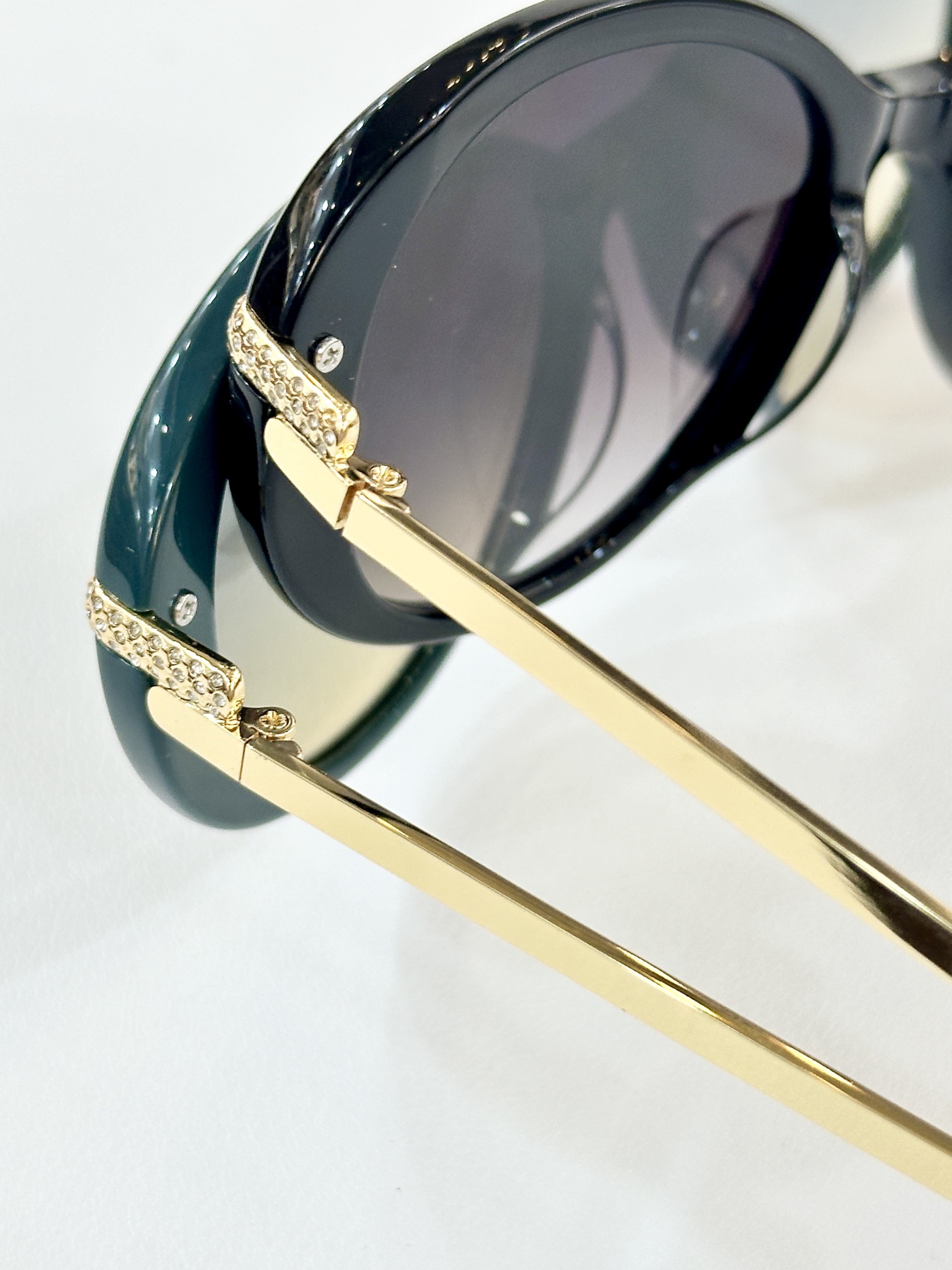  SWAROVSKI
MOD：SK6019
Size：53口15-145
