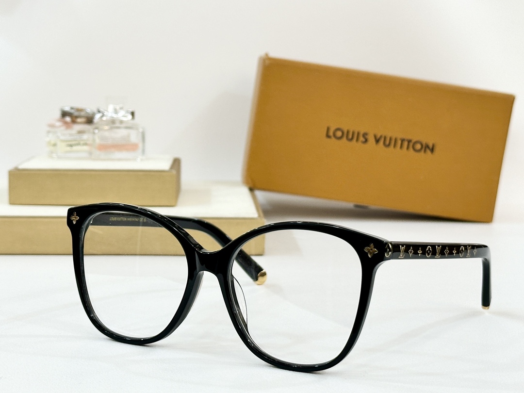  LOUIS VUITTO*
MOD：Z1872
Size：56口18-145
