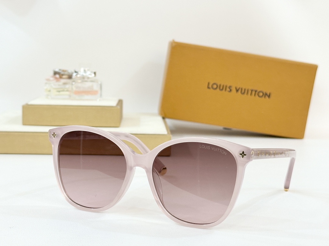 。LOUIS VUITTO*
MOD：Z1872
Size：56口18-145
