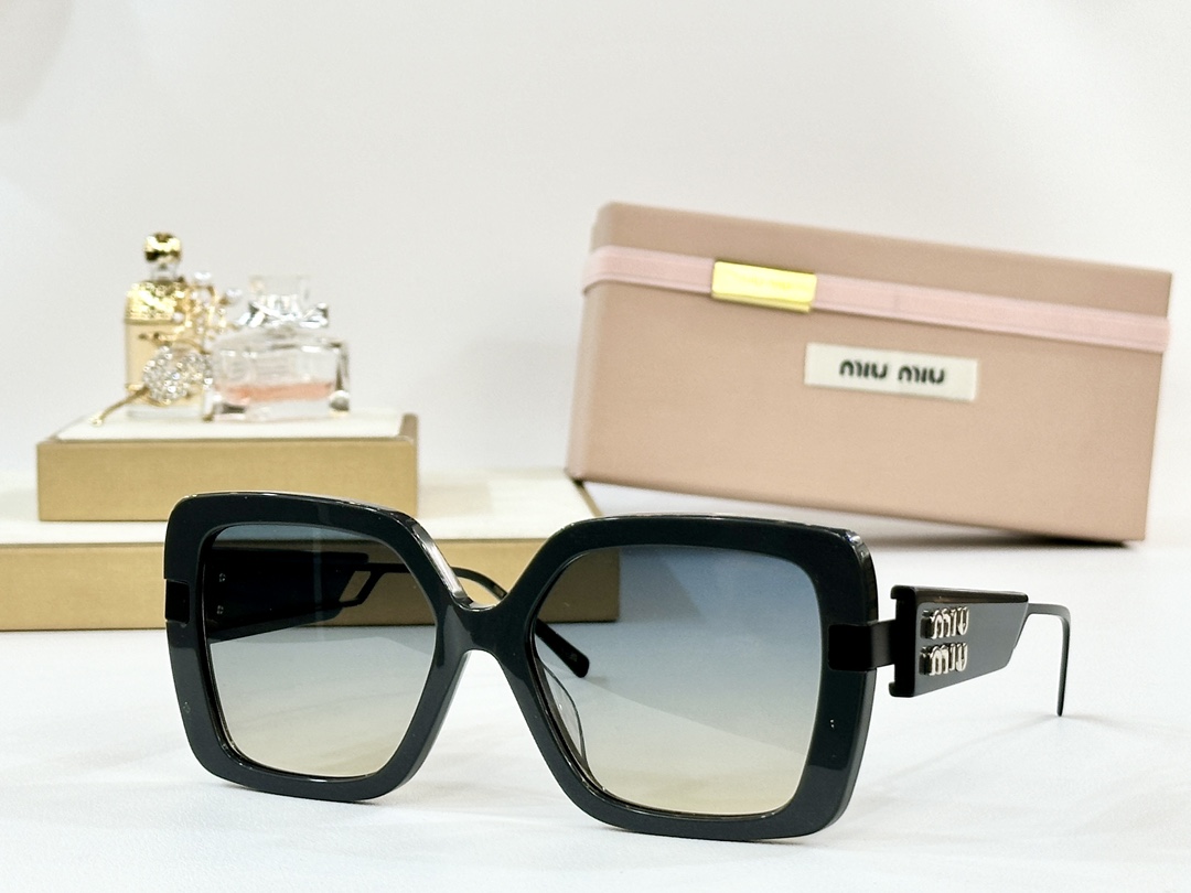  MIU MI*
MOD：MU 131
Size：55口17 142
