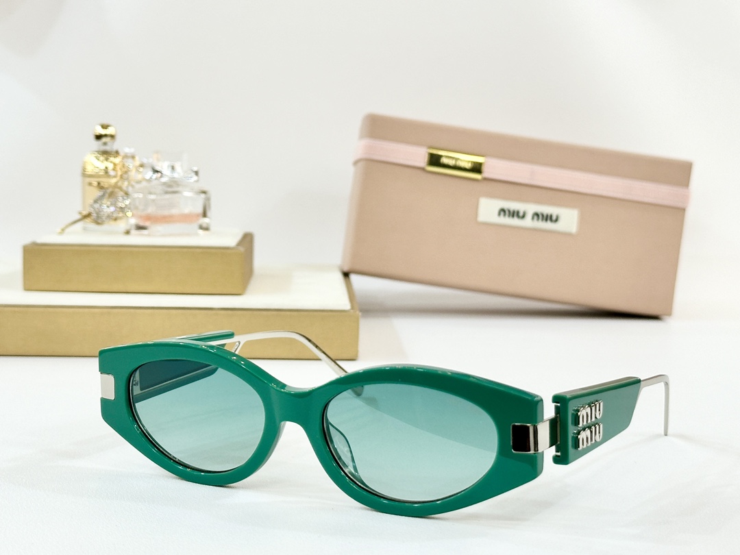  MIU MI*
MODMU 130
Size52口17 142
