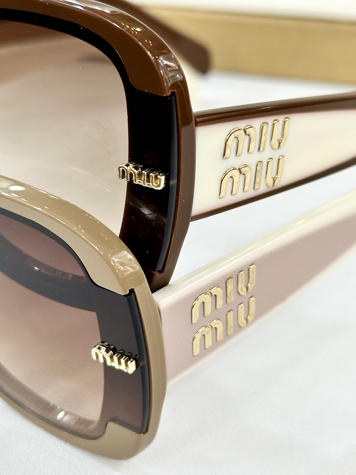  MIU MI*
MOD：MU 06
Size：64口17 145
