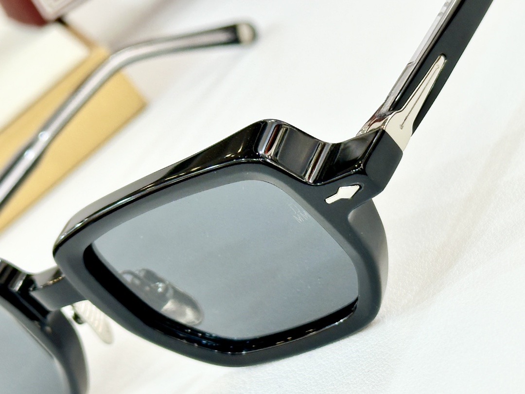  JACQUES MARIE MAGE
MODEL：ASTAIRE
SIZE46口24

