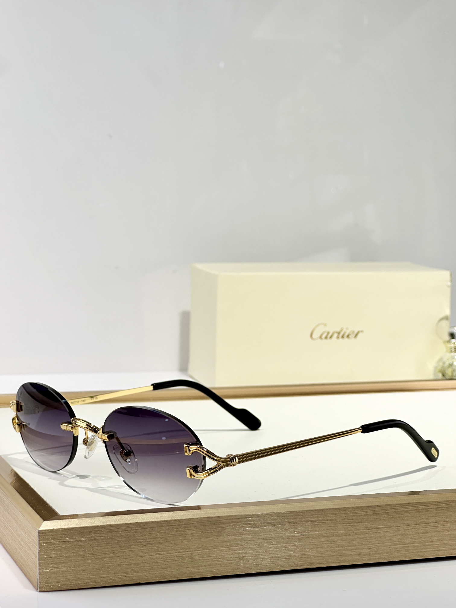 Cartier
MOD：CT0551S
Size：55口18-140
