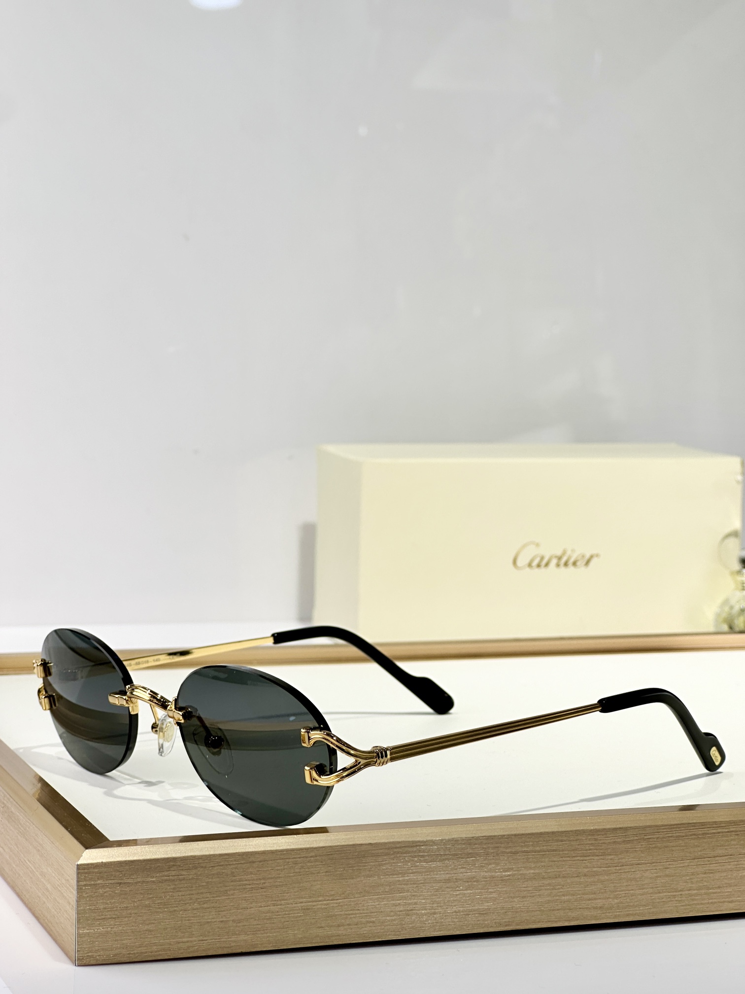  Cartier
MOD：CT0551S
Size：55口18-140
