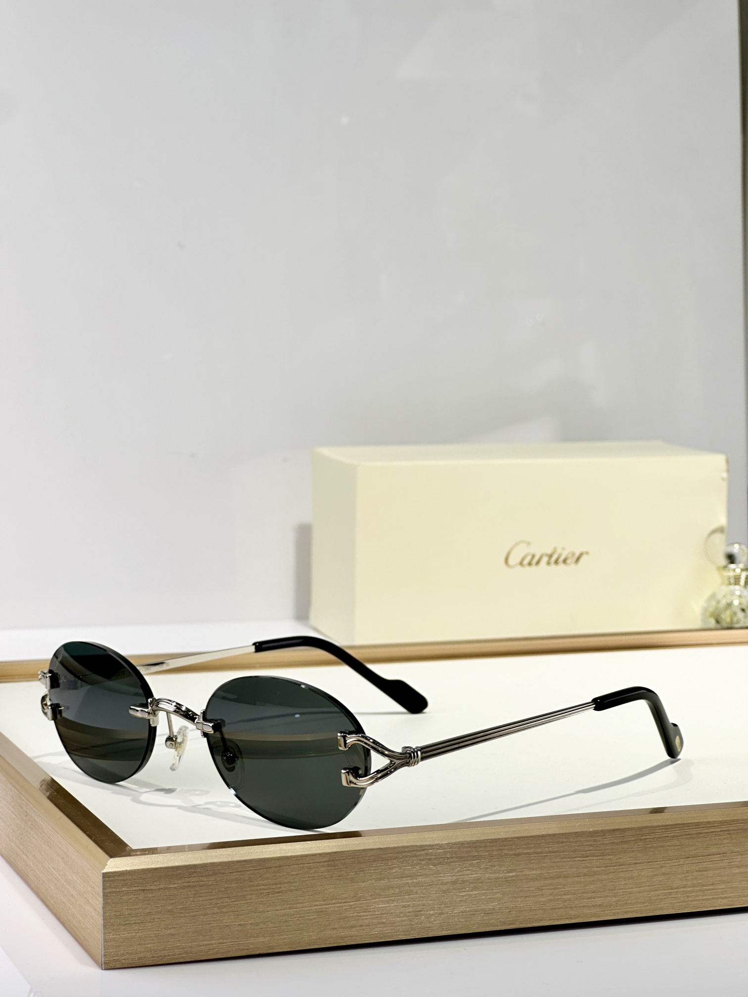  Cartier
MOD：CT0551S
Size：55口18-140
