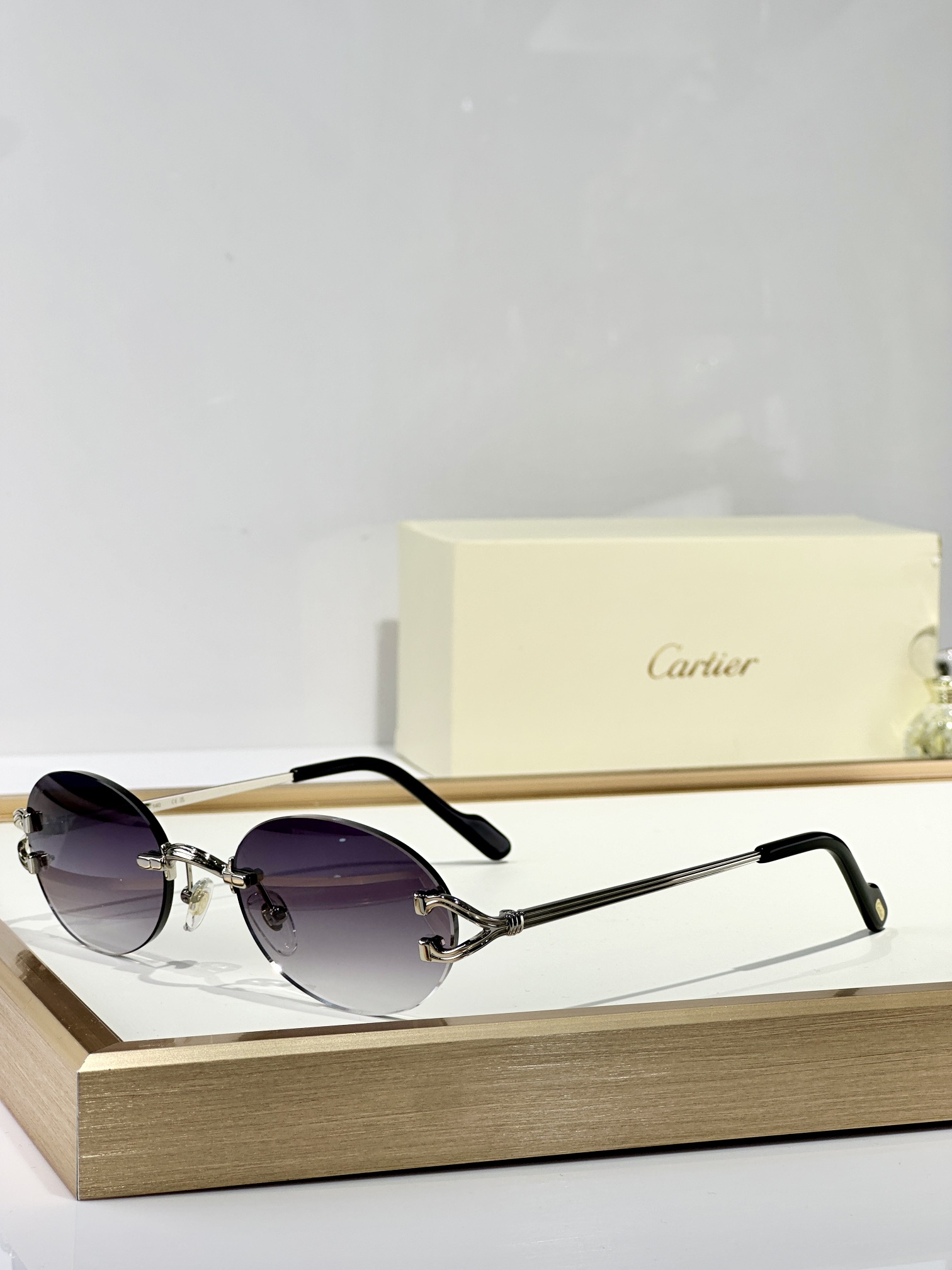  Cartier
MOD：CT0551S
Size：55口18-140

