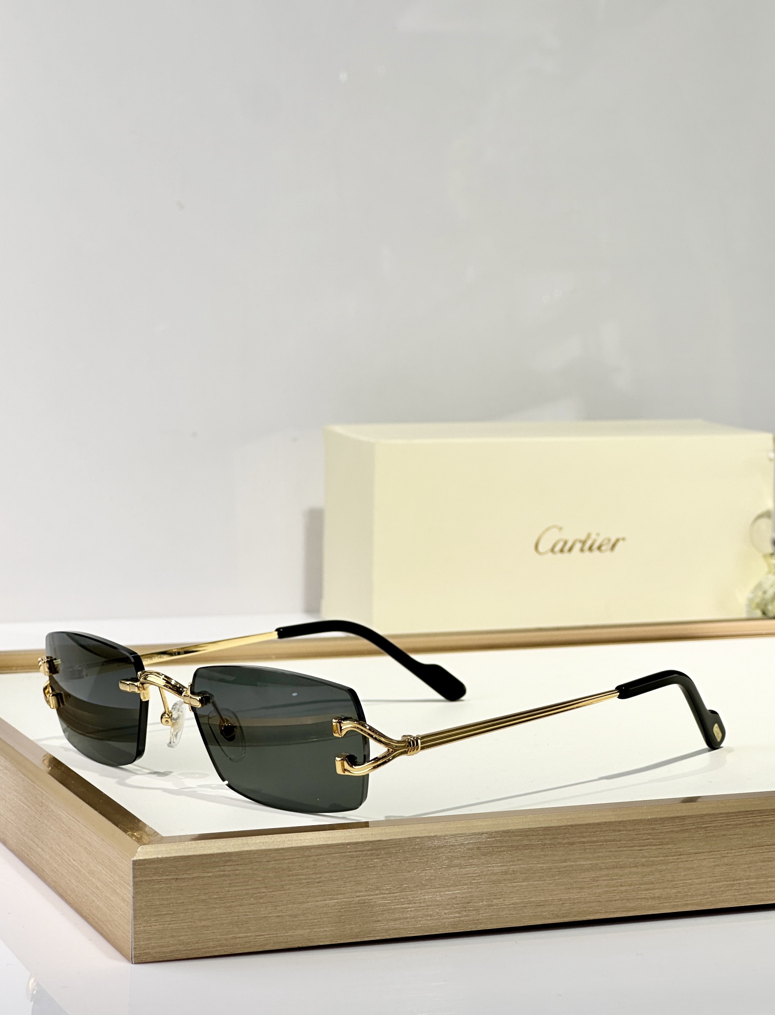  Cartier
MOD：CT0550S
Size：56口18-140
