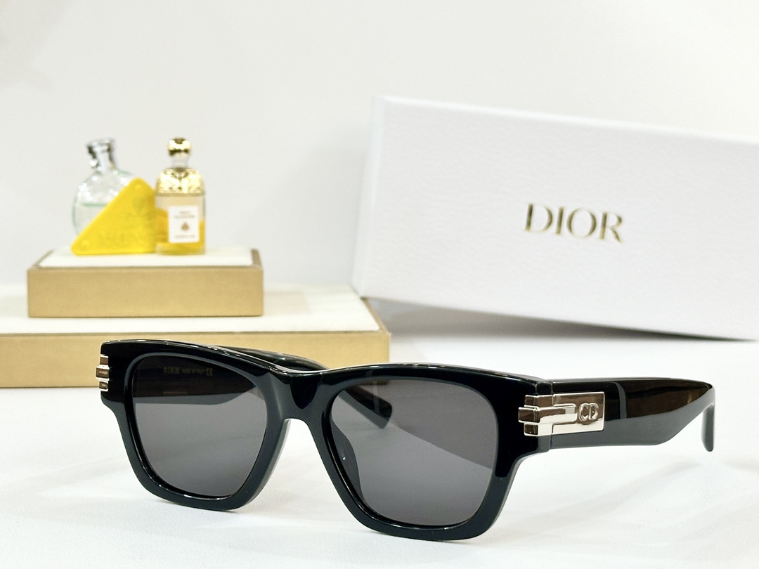  DIO*
MOD：DIO*BLACKSUIT XL S2U
Size：52口18 145
