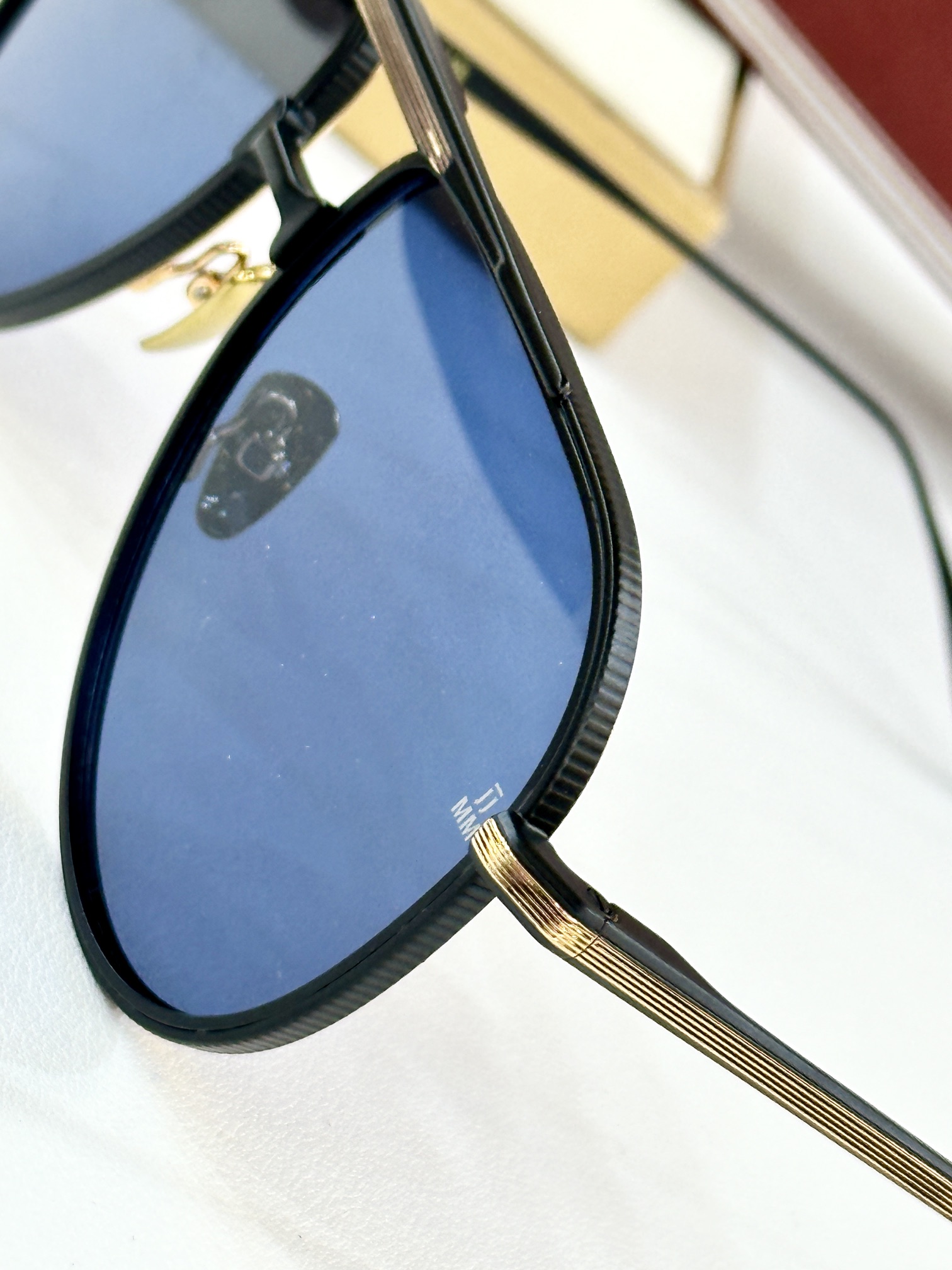  JACQUES MARIE MAGE
MODEL：EARS
SIZE58口16-145

