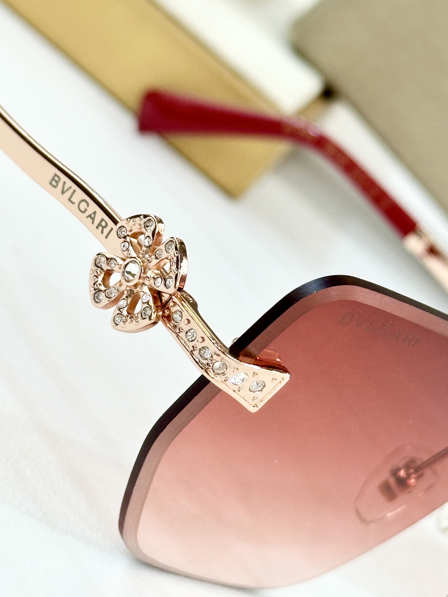  BVLGARI
MOD：BV9010B
Size：59口18 145
