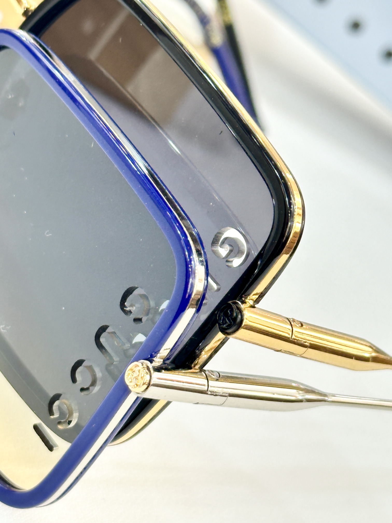  GUCCI
MOD：GG161S
Size：58口20 145

