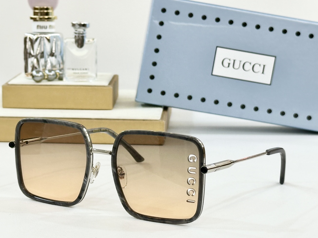  GUCCI
MOD：GG161S
Size：58口20 145

