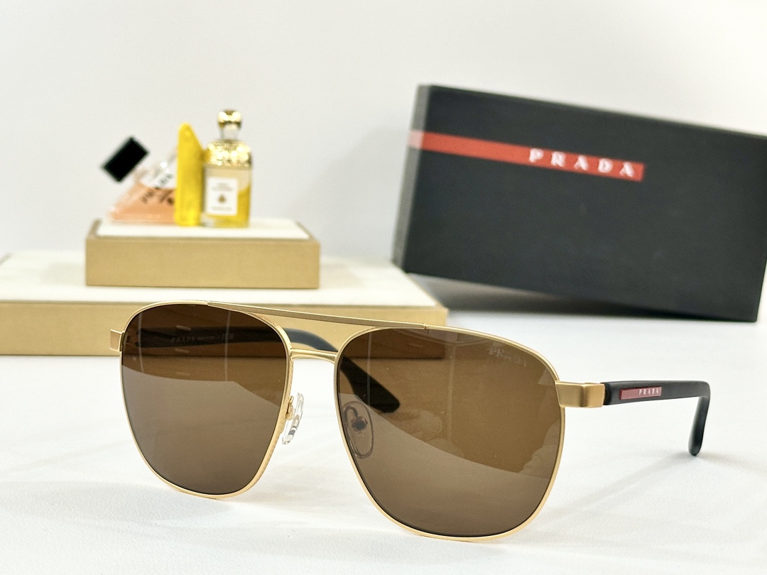  PRADA
MOD：SPR 50YS
Size：60口15 145

