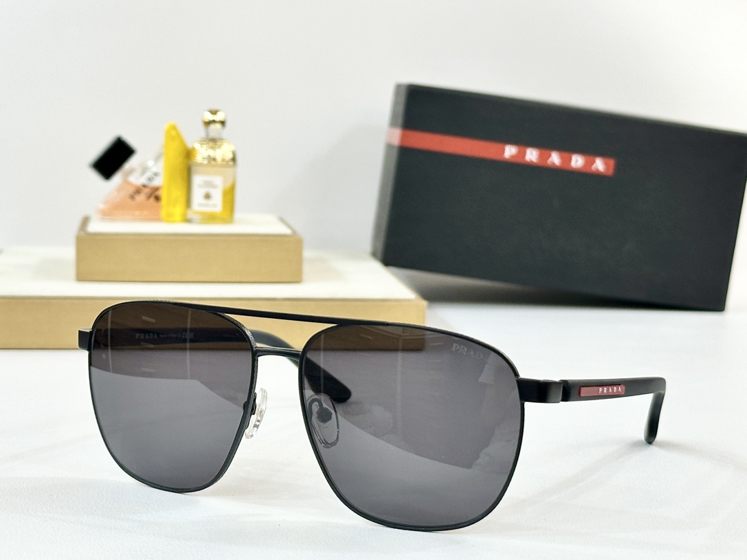  PRADA
MOD：SPR 50YS
Size：60口15 145

