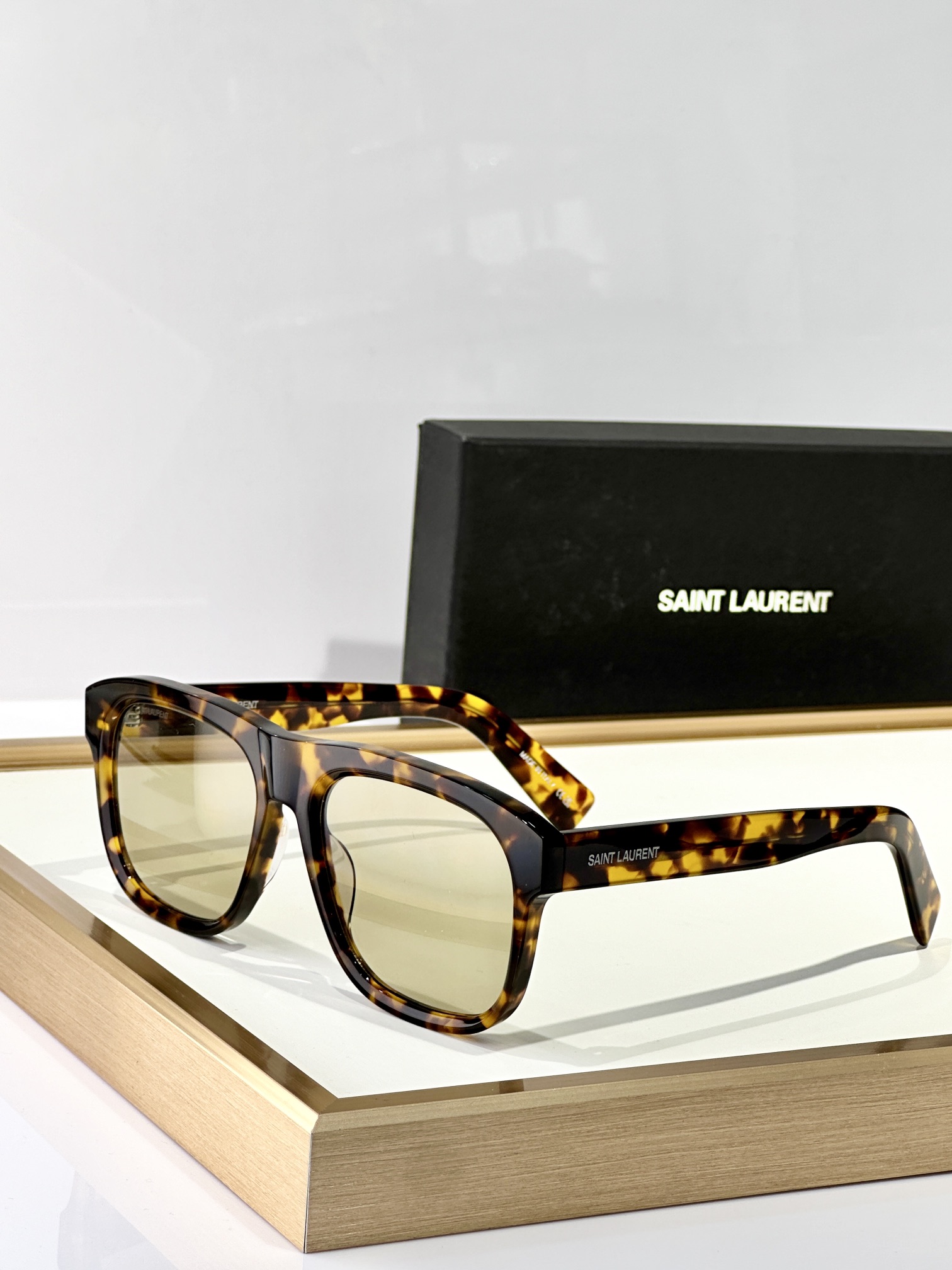  𝐒𝐚𝐢𝐧𝐭 𝐋𝐚𝐮𝐫𝐞𝐧* 
MOD：SL558
size：57口19-145
