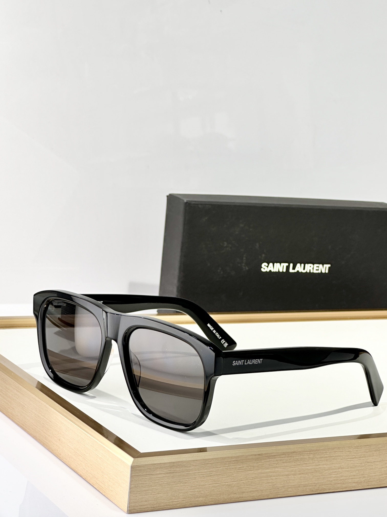  𝐒𝐚𝐢𝐧𝐭 𝐋𝐚𝐮𝐫𝐞𝐧* 
MOD：SL558
size：57口19-145
