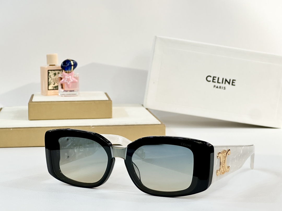  CELINE
MOD：CL42129U
Size：52口20 145

