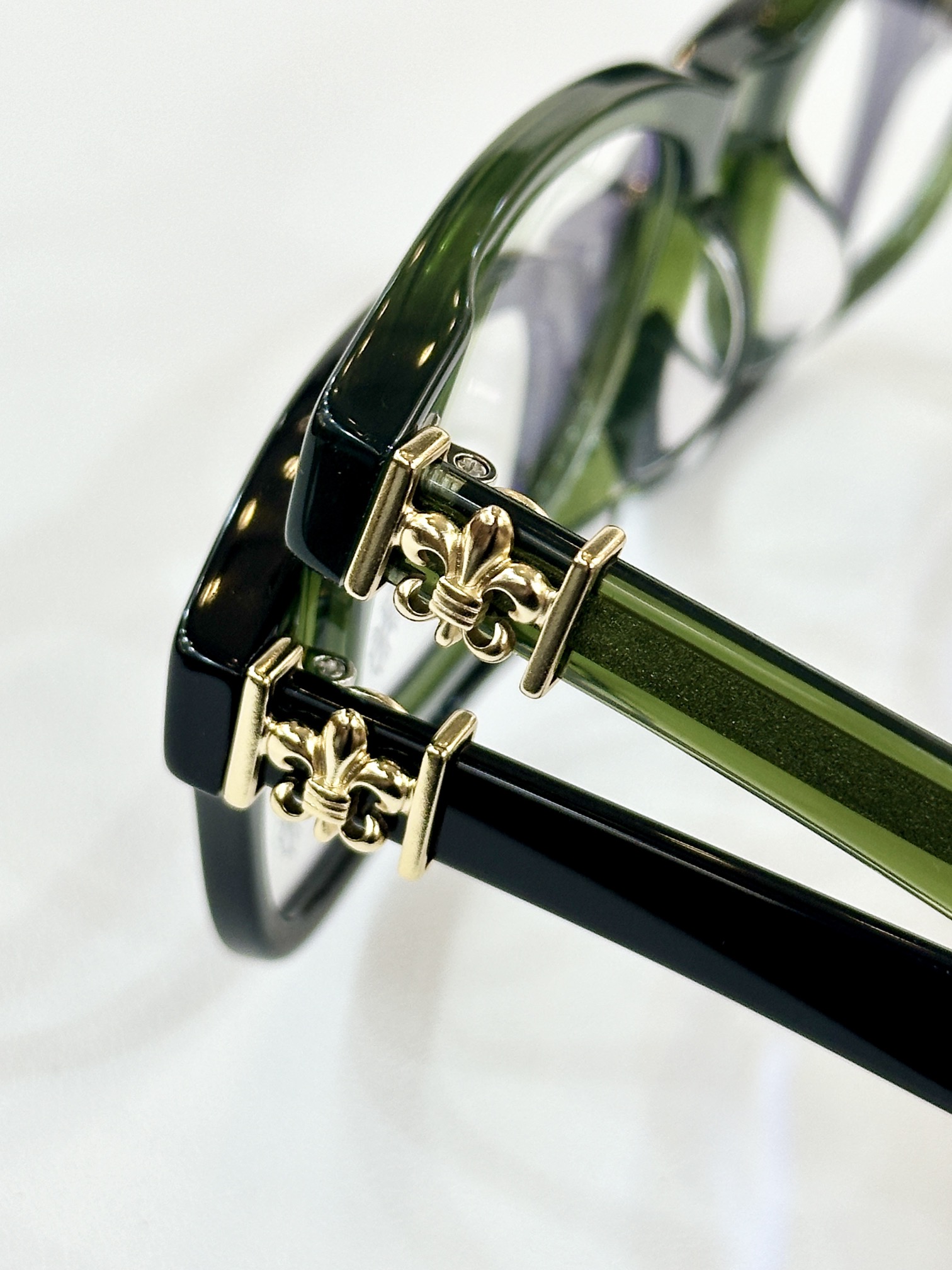  Chrome Hearts
MODEL GITTIN ANY
SIZE：55口18 150
