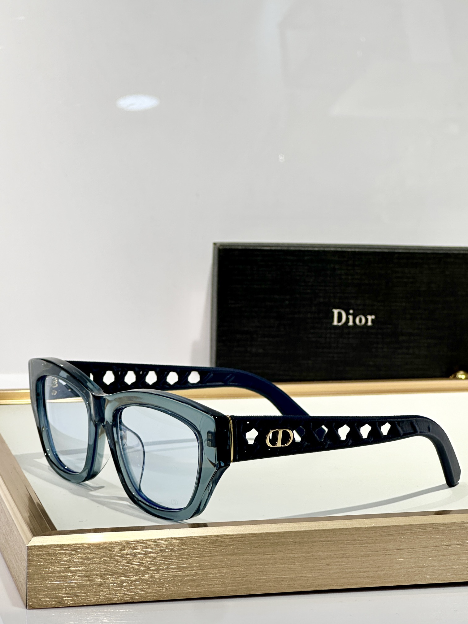  DIOR
MOD：VeryDior S2F
Size：55口19 140

