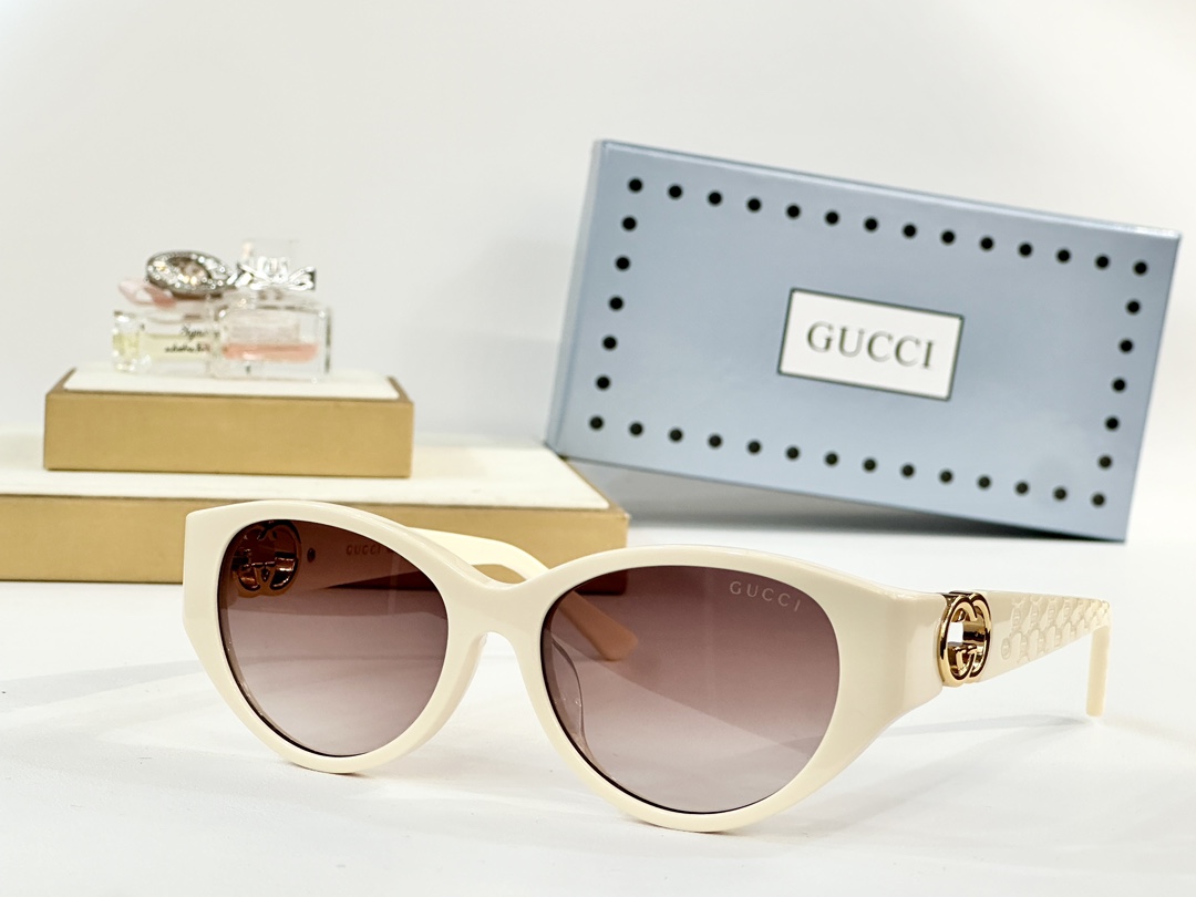  GUCCI
MOD：GG1408
Size：54口18-145
