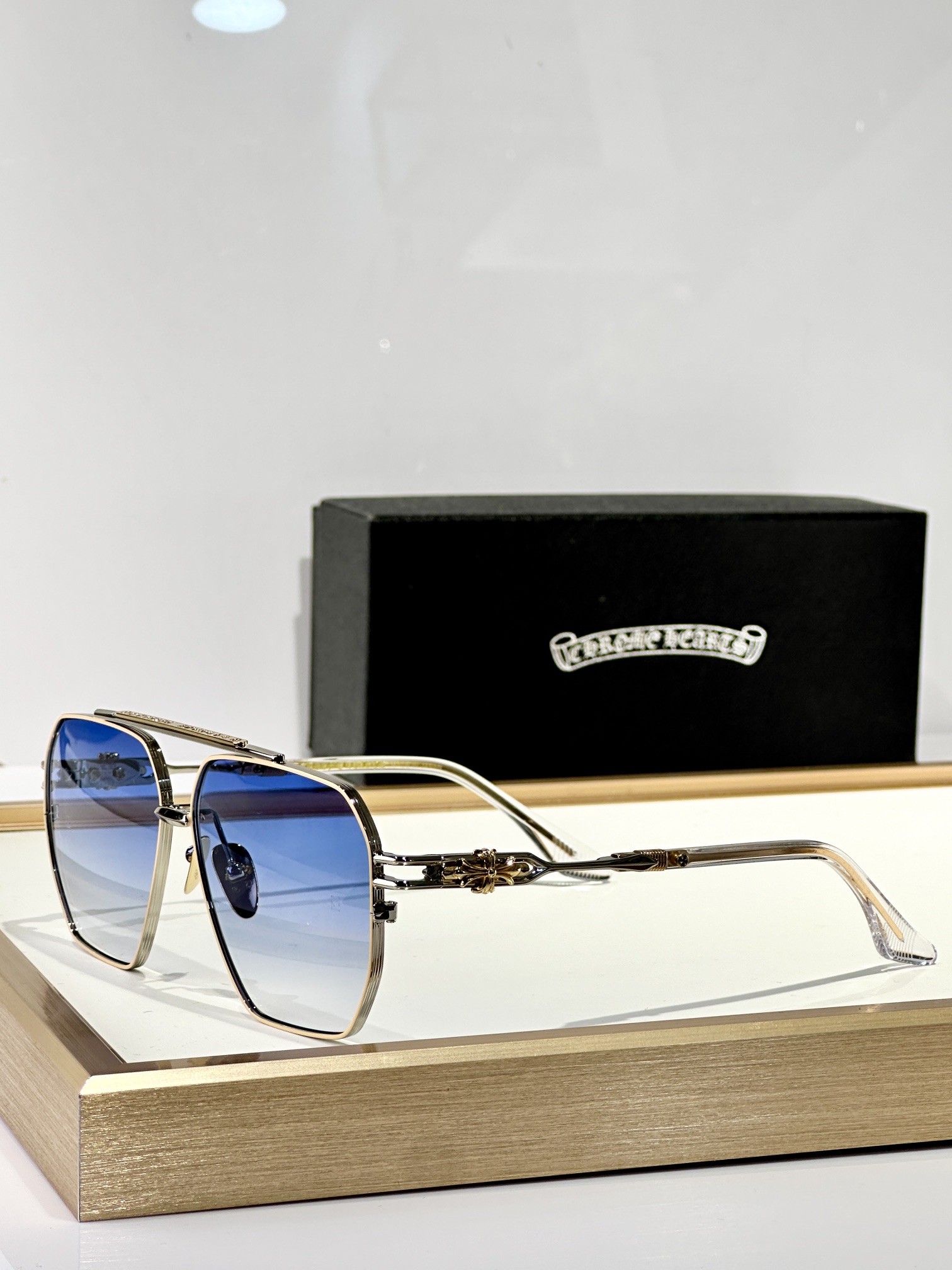  CHROME HEART 
MOD：RIPPING
SIZE60-12-148
