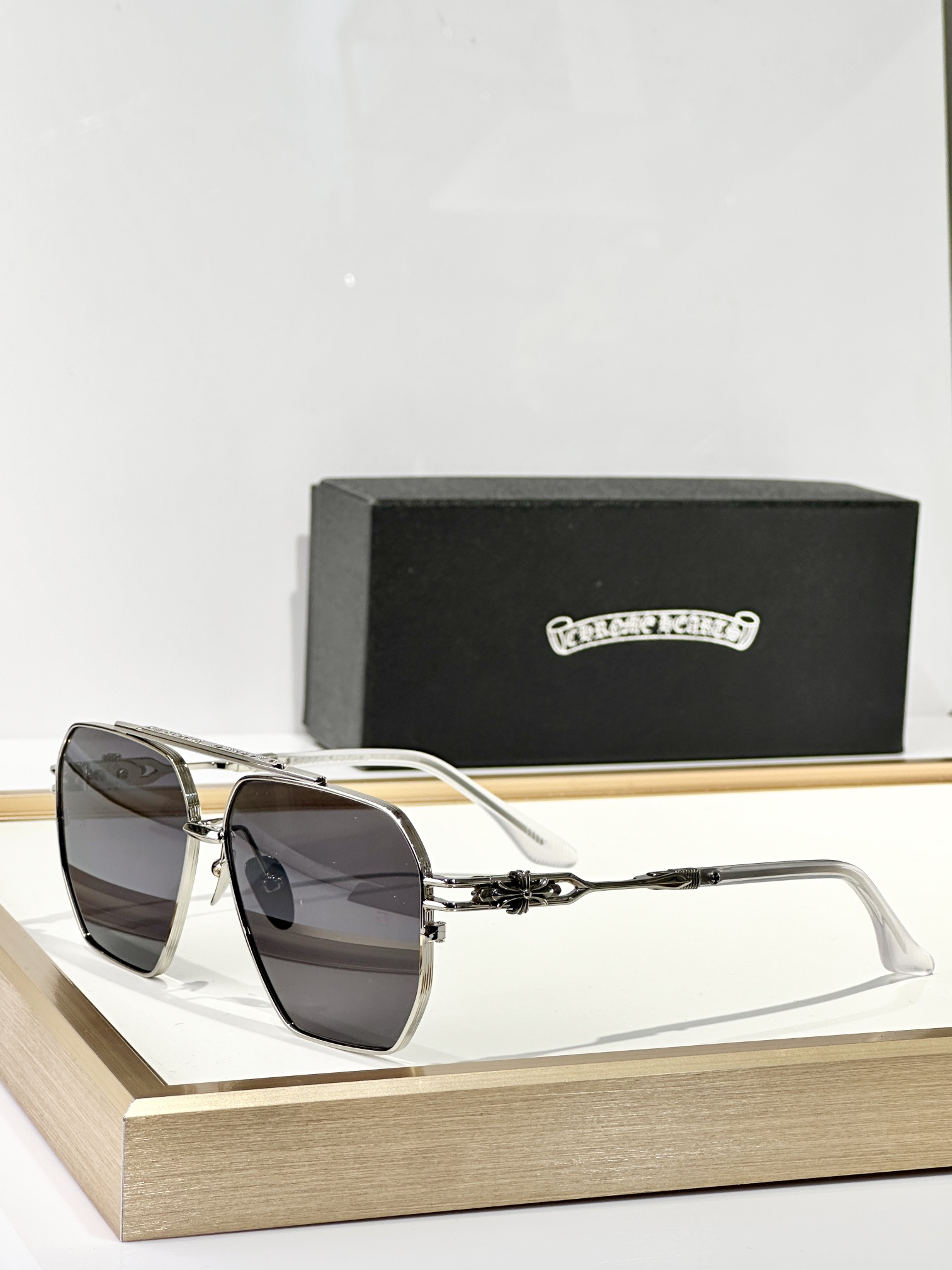  CHROME HEART 
MOD：RIPPING
SIZE60-12-148
