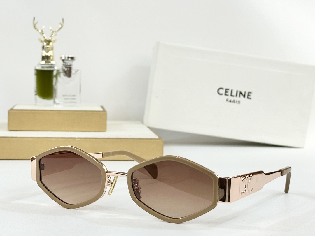  𝘾𝙀𝙇𝙄𝙉𝙀
MOD CL40330F
Size：54口21 145
