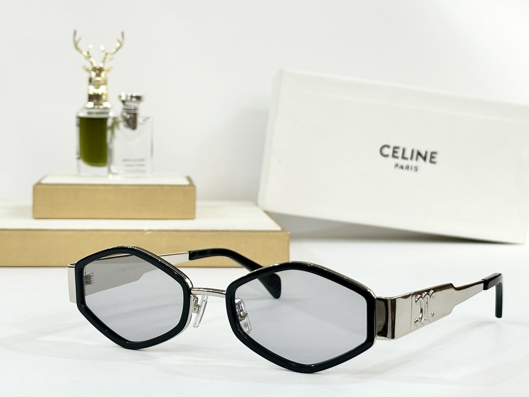  𝘾𝙀𝙇𝙄𝙉𝙀
MOD CL40330F
Size：54口21 145
