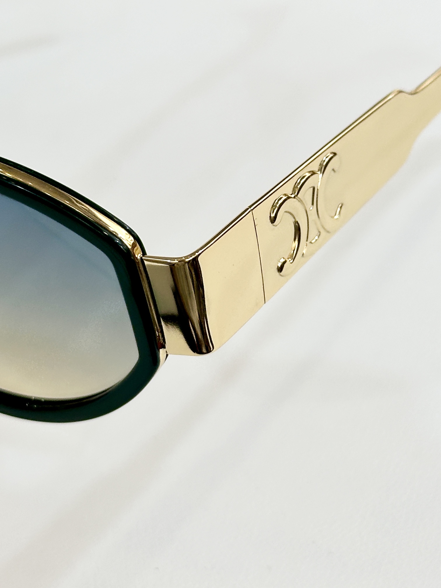  𝘾𝙀𝙇𝙄𝙉𝙀
MOD CL40331F 
Size：CL40331F

