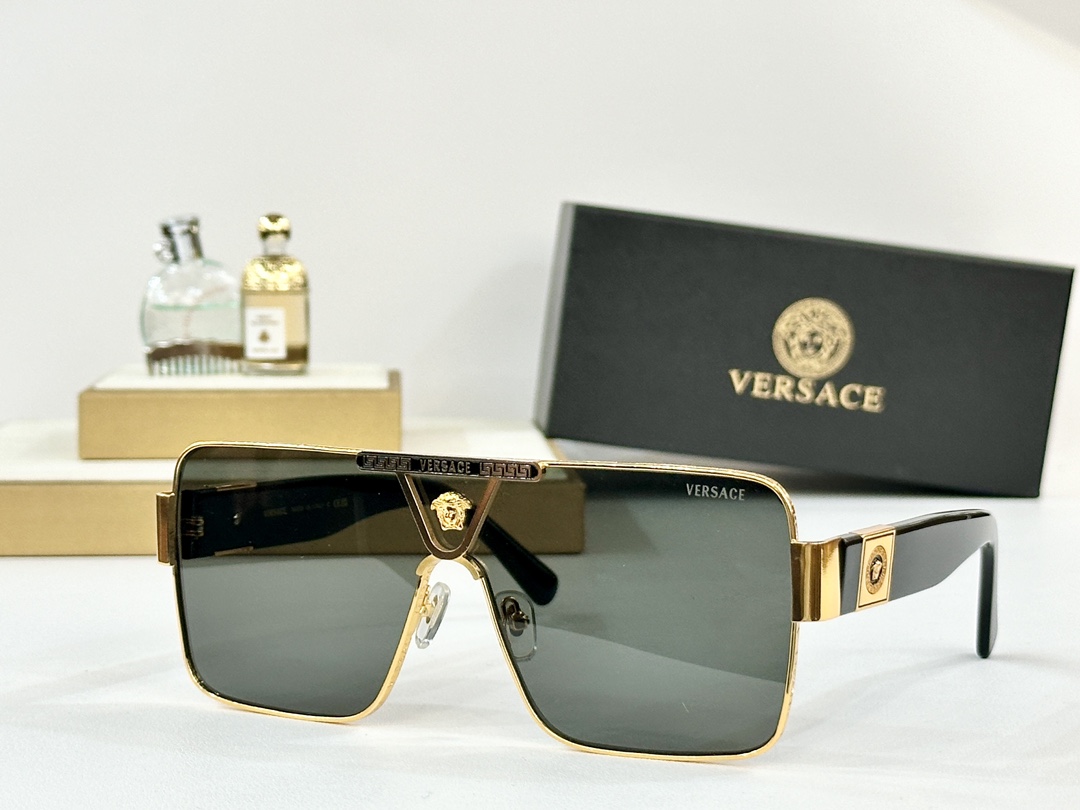  VERSACE
MOD：VE6739
Size：138口0 145
