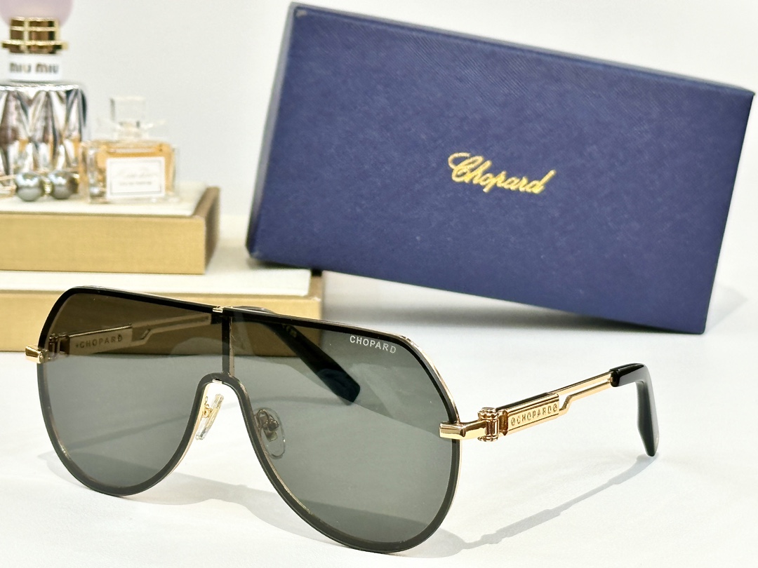  CHOPARD
MOD：SCHG64M
Size：140口0 140
