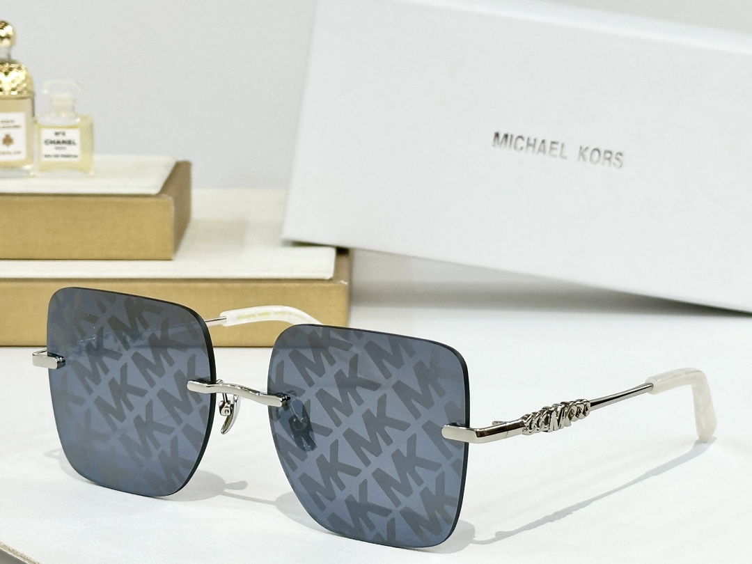  MICHAEL KORS
MOD：MK1150
Size：57口17-140
