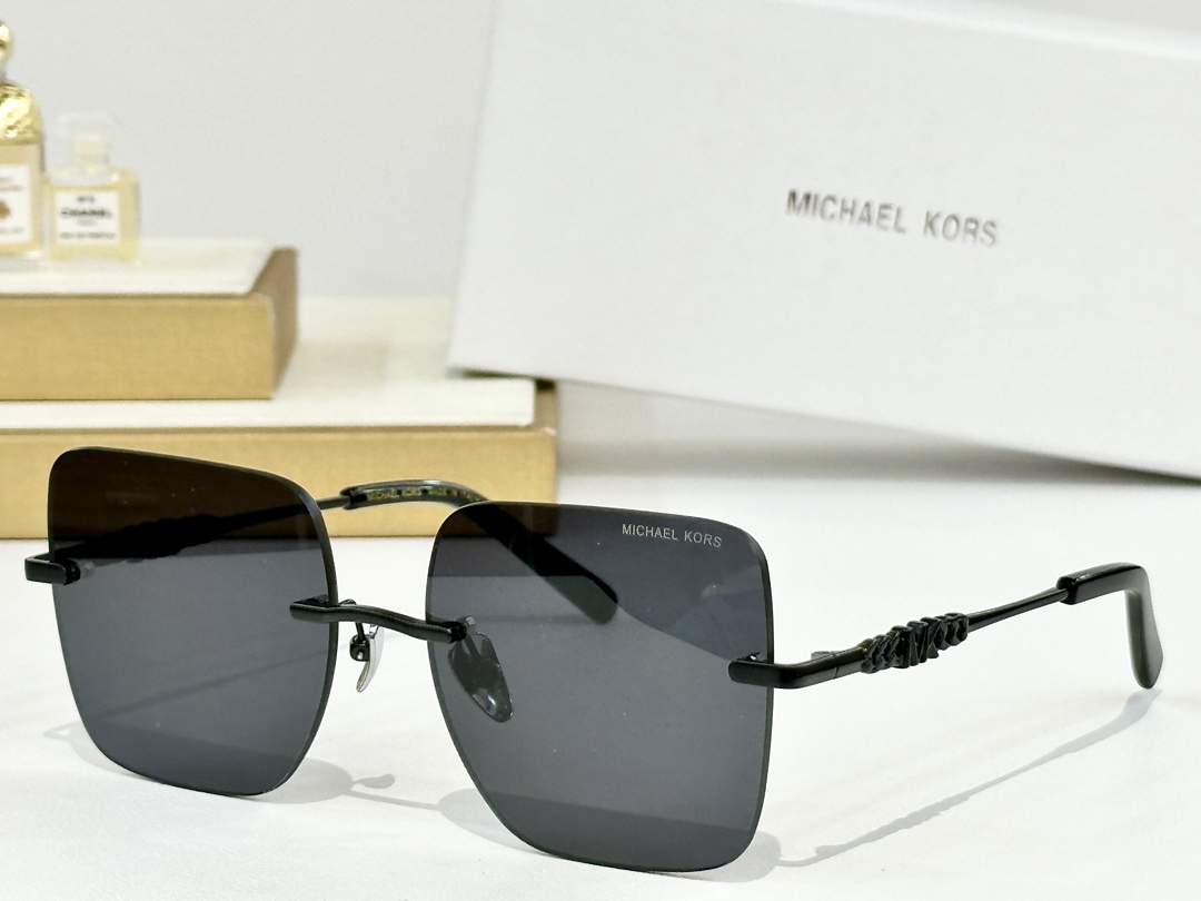  MICHAEL KORS
MOD：MK1150
Size：57口17-140
