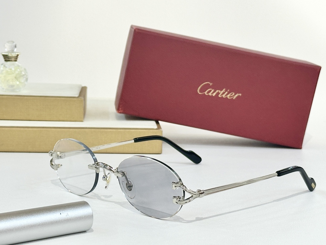  Cartier
MOD：CT0551S
Size：55口18 140
