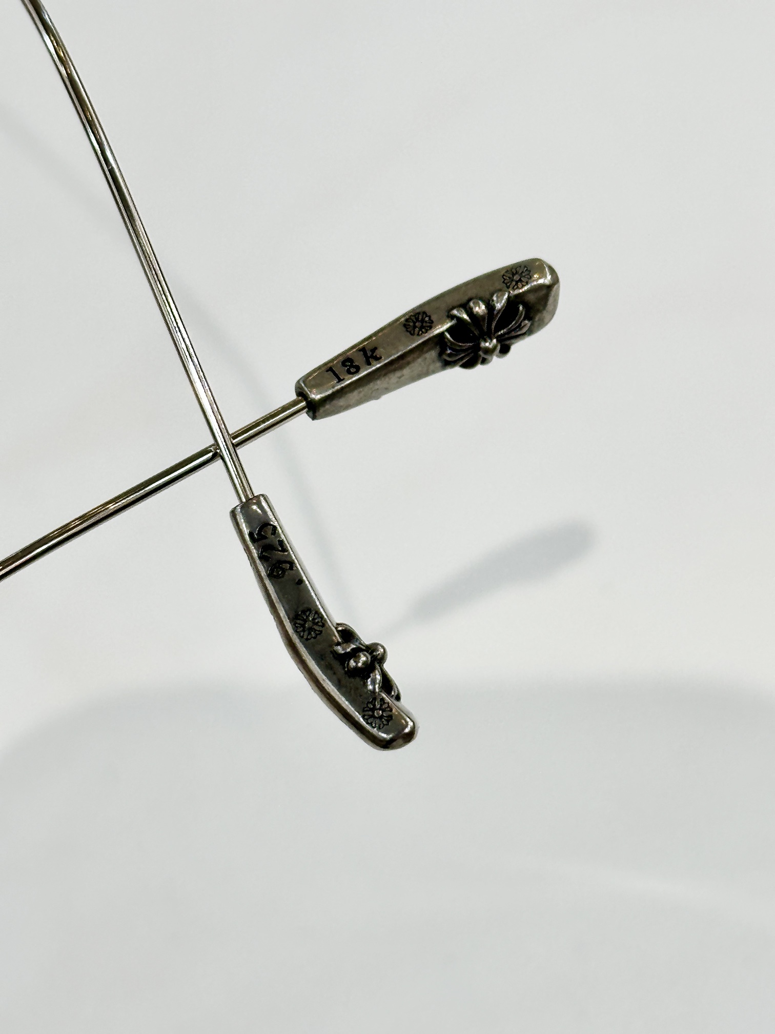  CHROME HEART*
MODEL：BONE PRONE III
SIZE：52口19-150


