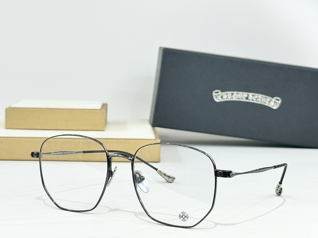  CHROME HEART*
MODEL：BONE PRONE III
SIZE：57口18-150

