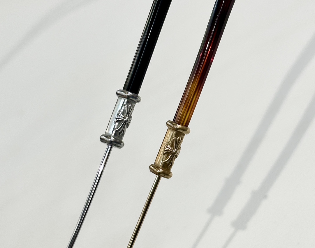  CHROME HEART*
MODEL：PILLS I
SIZE：52口23-139

