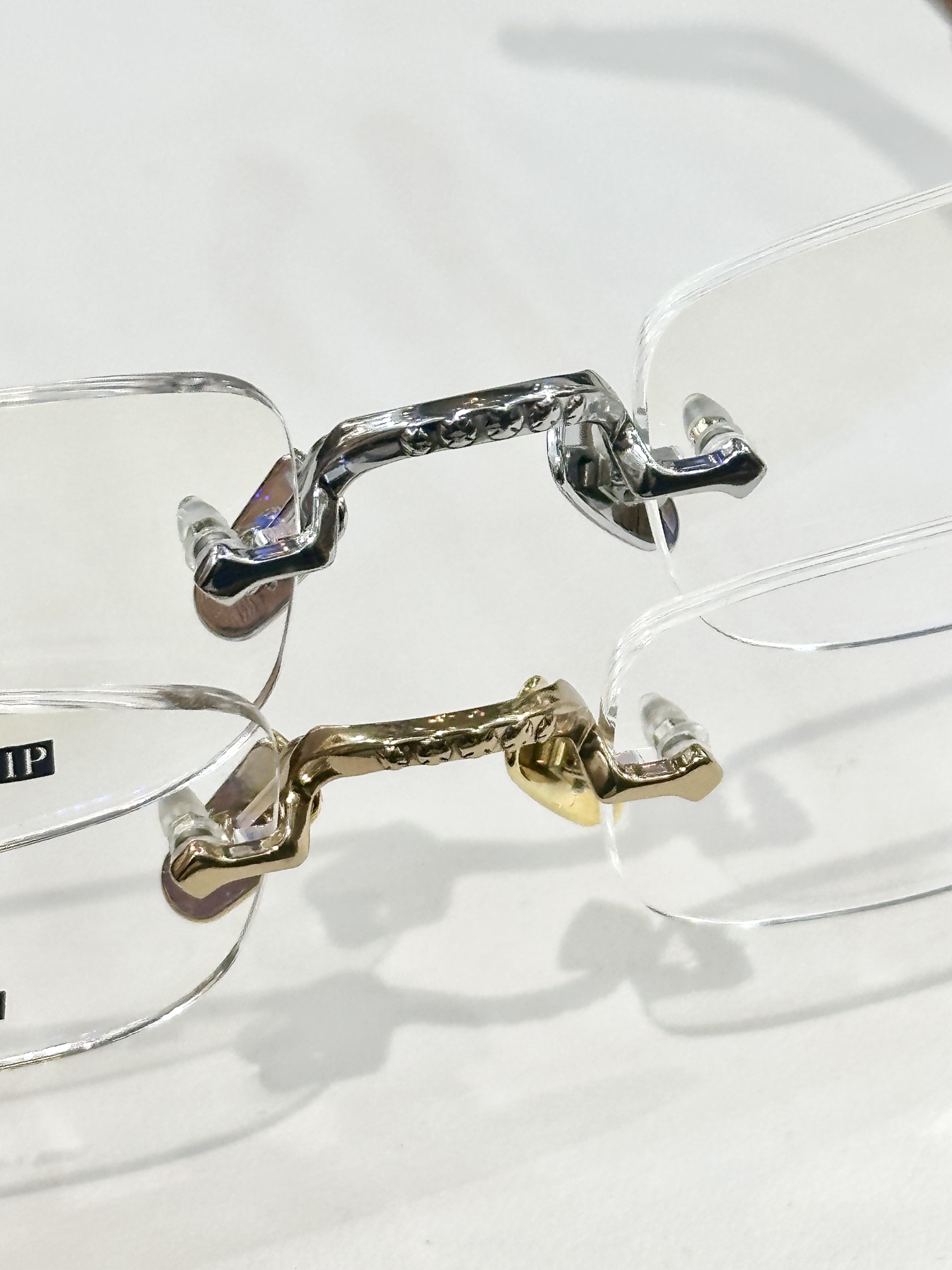 CHROME HEART*
MODEL：PILLS I
SIZE：52口23-139
