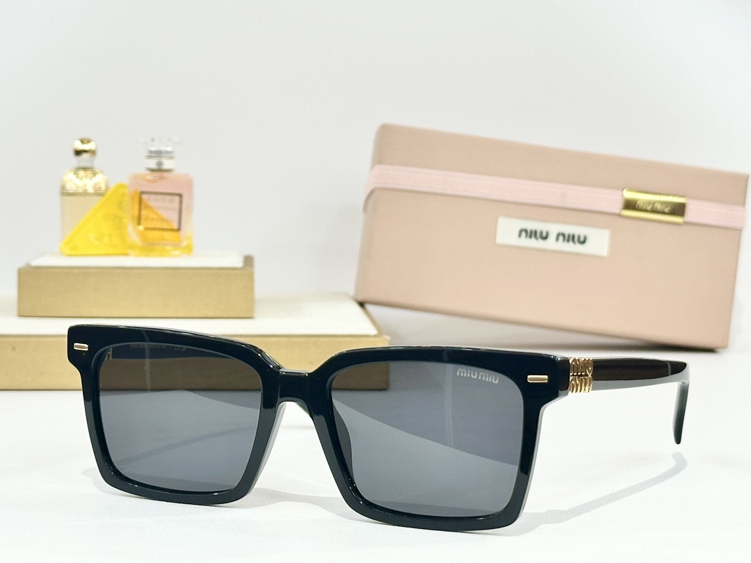  MIU MI*
MOD：OMU 13ZS
Size：55口18 145
