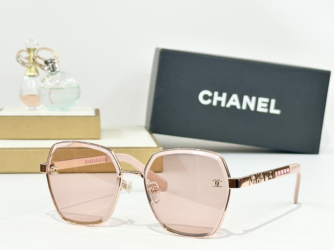  CHANEL
MODCH7359
Size56-16-145
