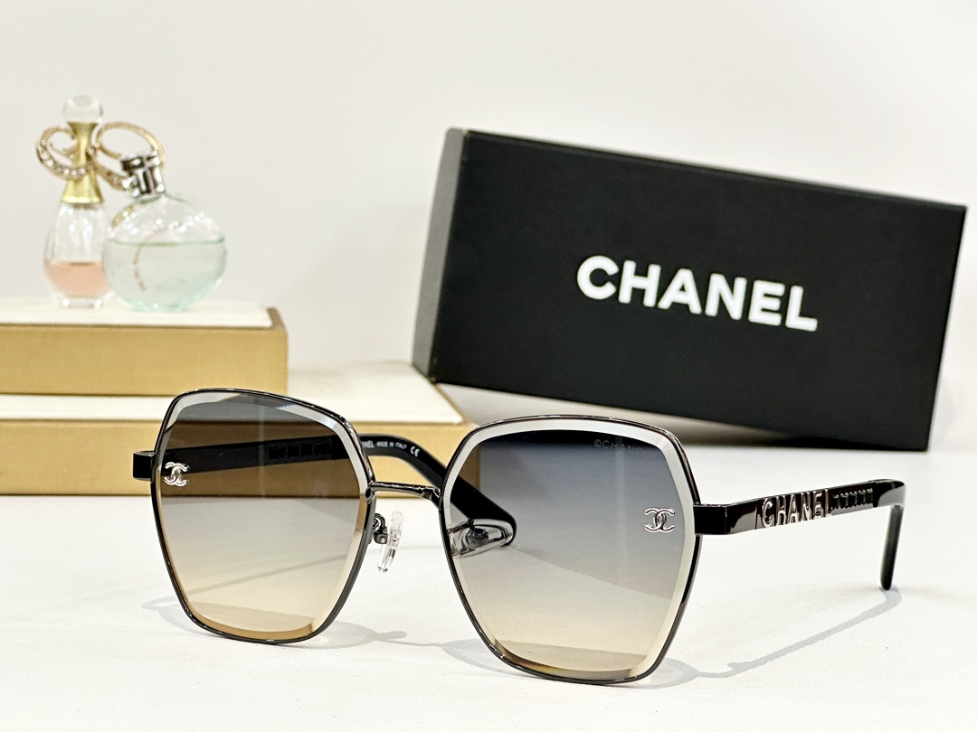  CHANEL
MODCH7359
Size56-16-145
