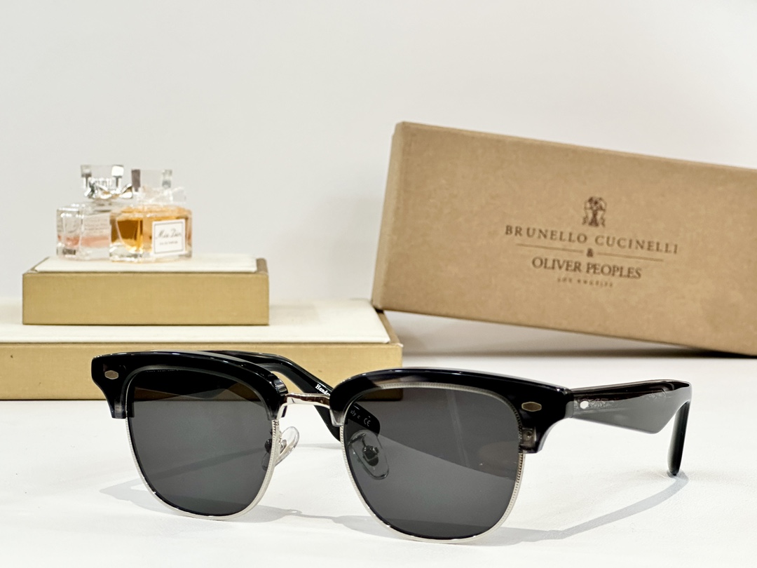  OLIVER PEOPLES
MODEL：OV5486S
SIZE：55口17-145
