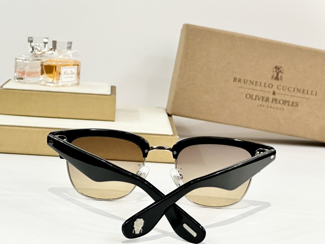  OLIVER PEOPLES
MODEL：OV5486S
SIZE：55口17-145
