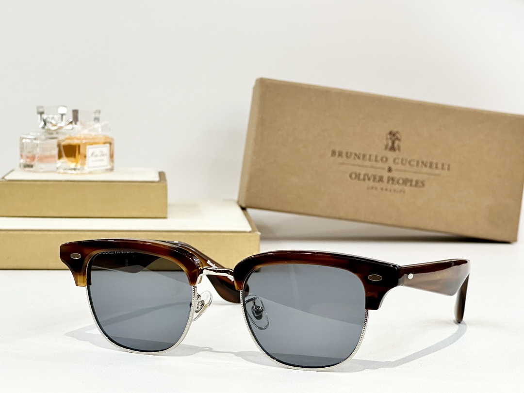  OLIVER PEOPLES
MODEL：OV5486S
SIZE：55口17-145
