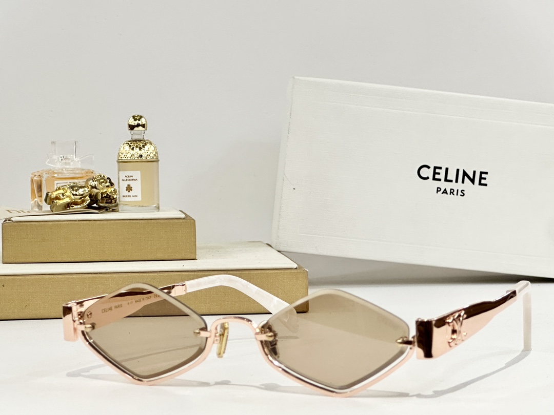  CELIN*
MODELCL42117U
SIZE53口23-145

