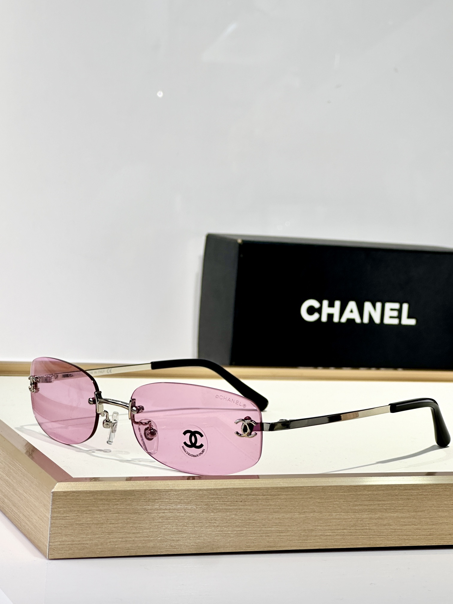  CHANEL
MOD：0CH4002
Size：54口18-135
