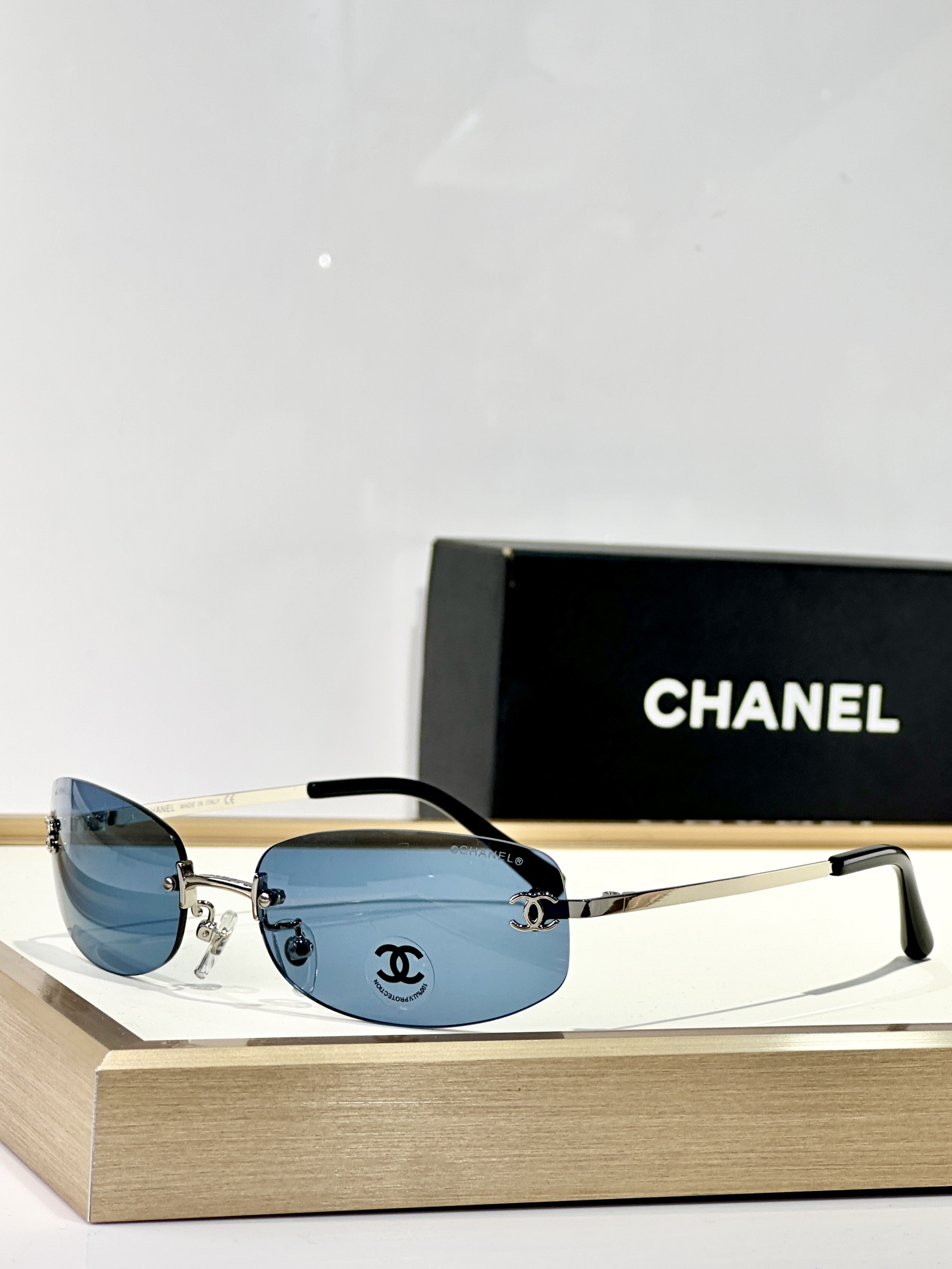  CHANEL
MOD：0CH4002
Size：54口18-135
