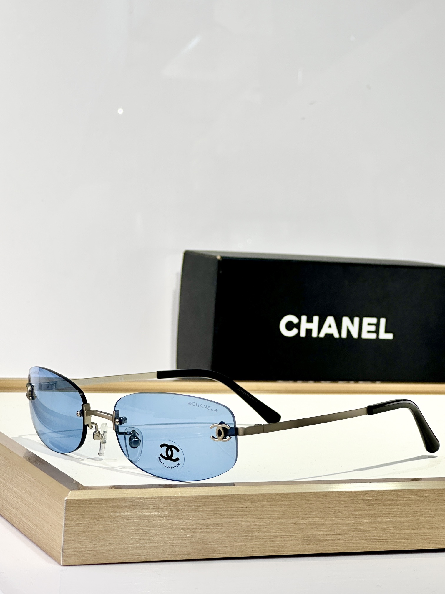  CHANEL
MOD：0CH4002
Size：54口18-135

