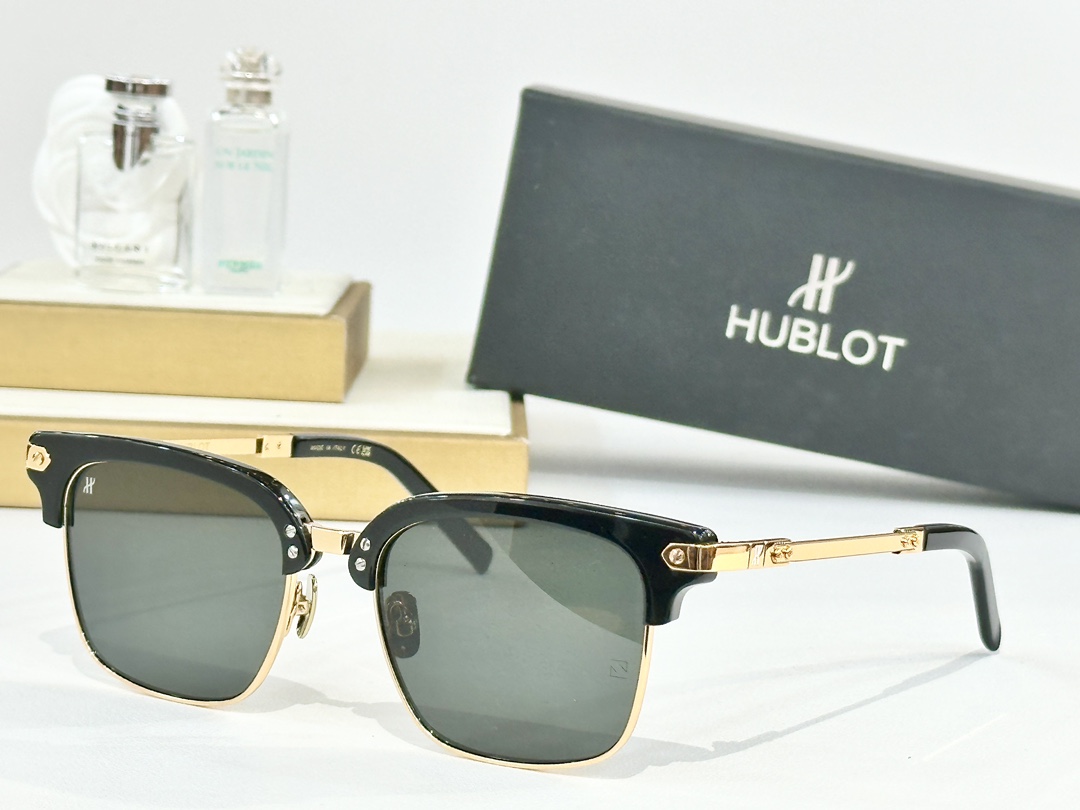  HUBLOT
MODEL H023O
SIZE：53口18-145
